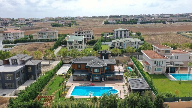 بيوت رخيصة للبيع في تركيا